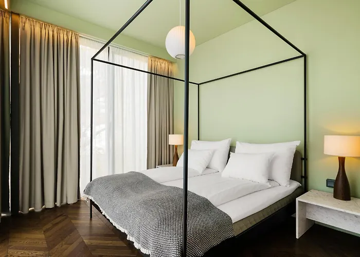 Grand Terminus Hotel 4*