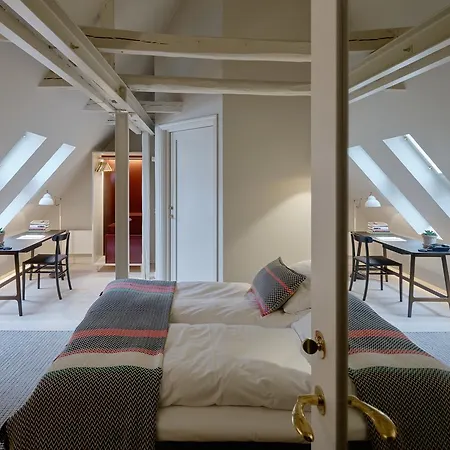 Grand Terminus 4* برغن